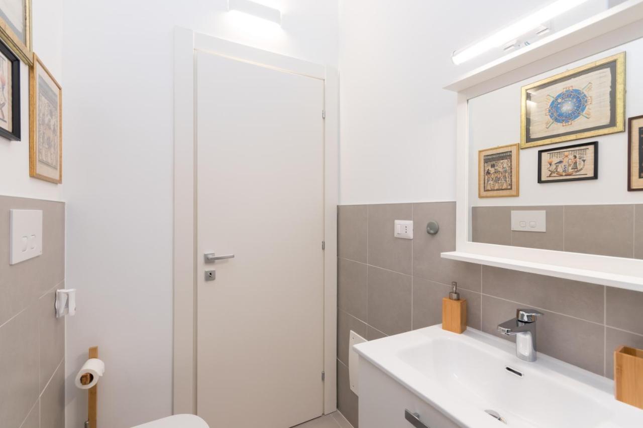 Express Apartment *